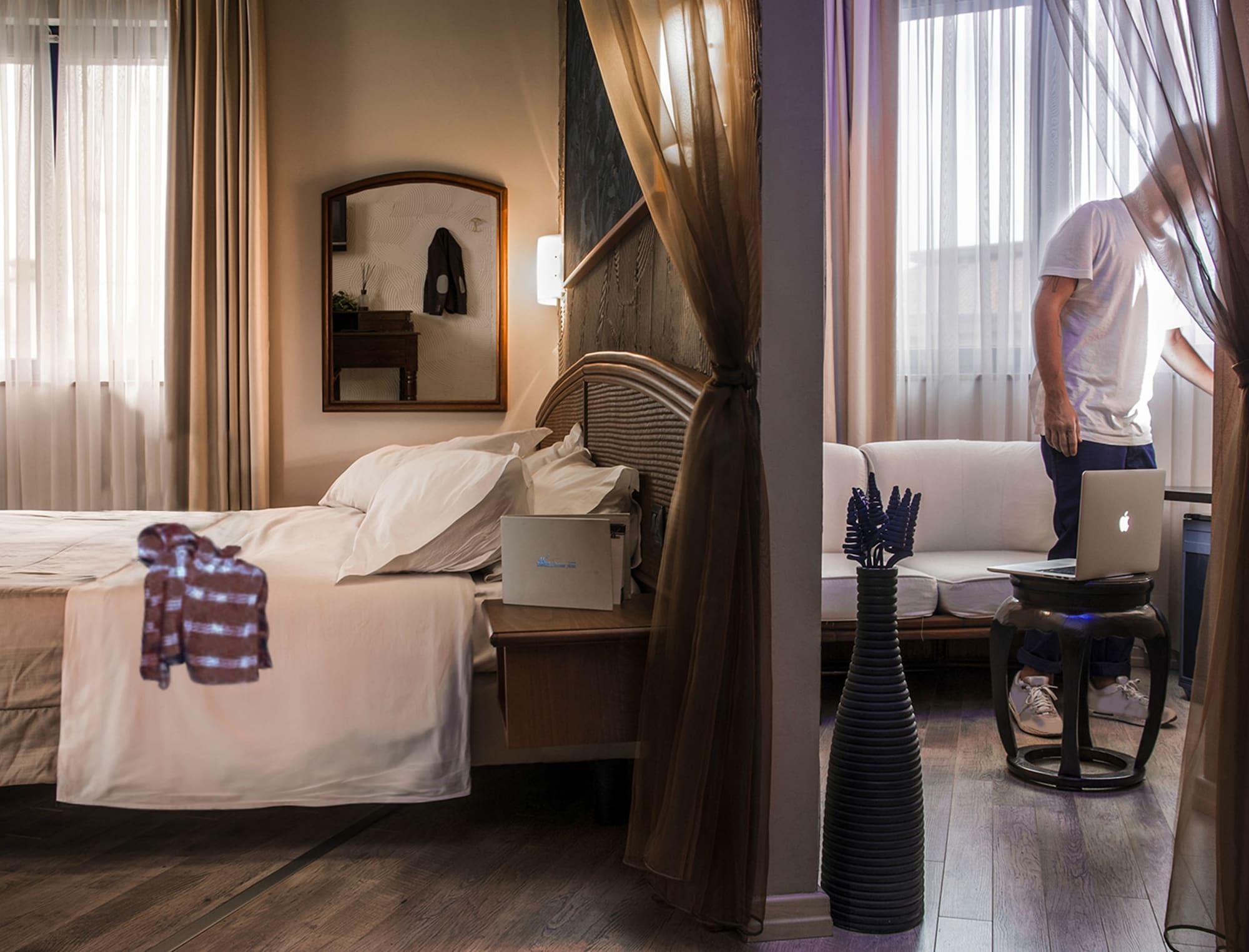 Welcome Hotel Legnano Bagian luar foto